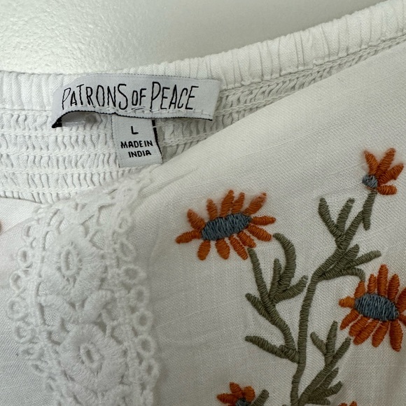 Patrons of peace white linen dress with embroidery Large - Picture 1 of 4